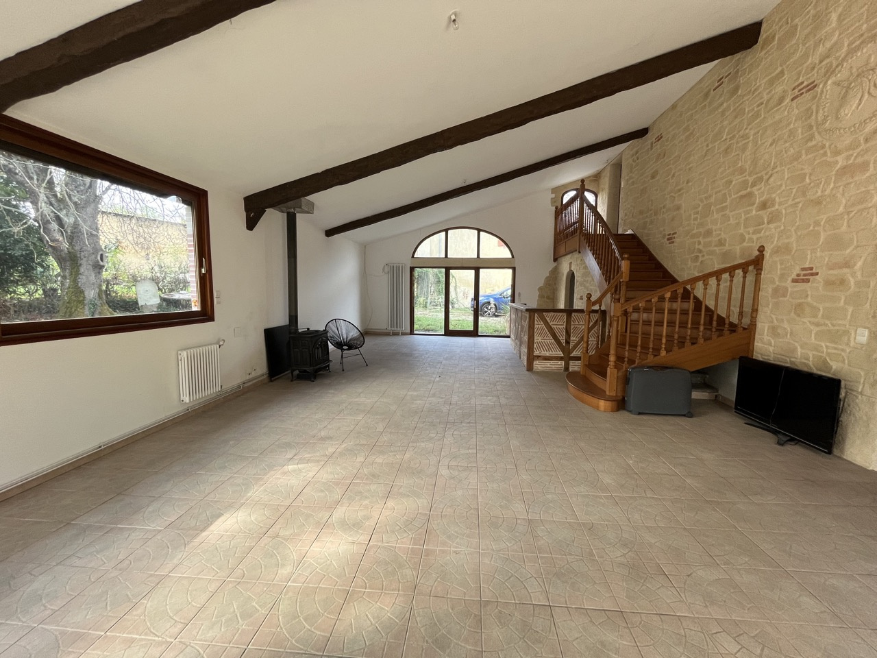 GAILLAC - Ensemble immobilier de 900m2 sur terrain de 6000m2
